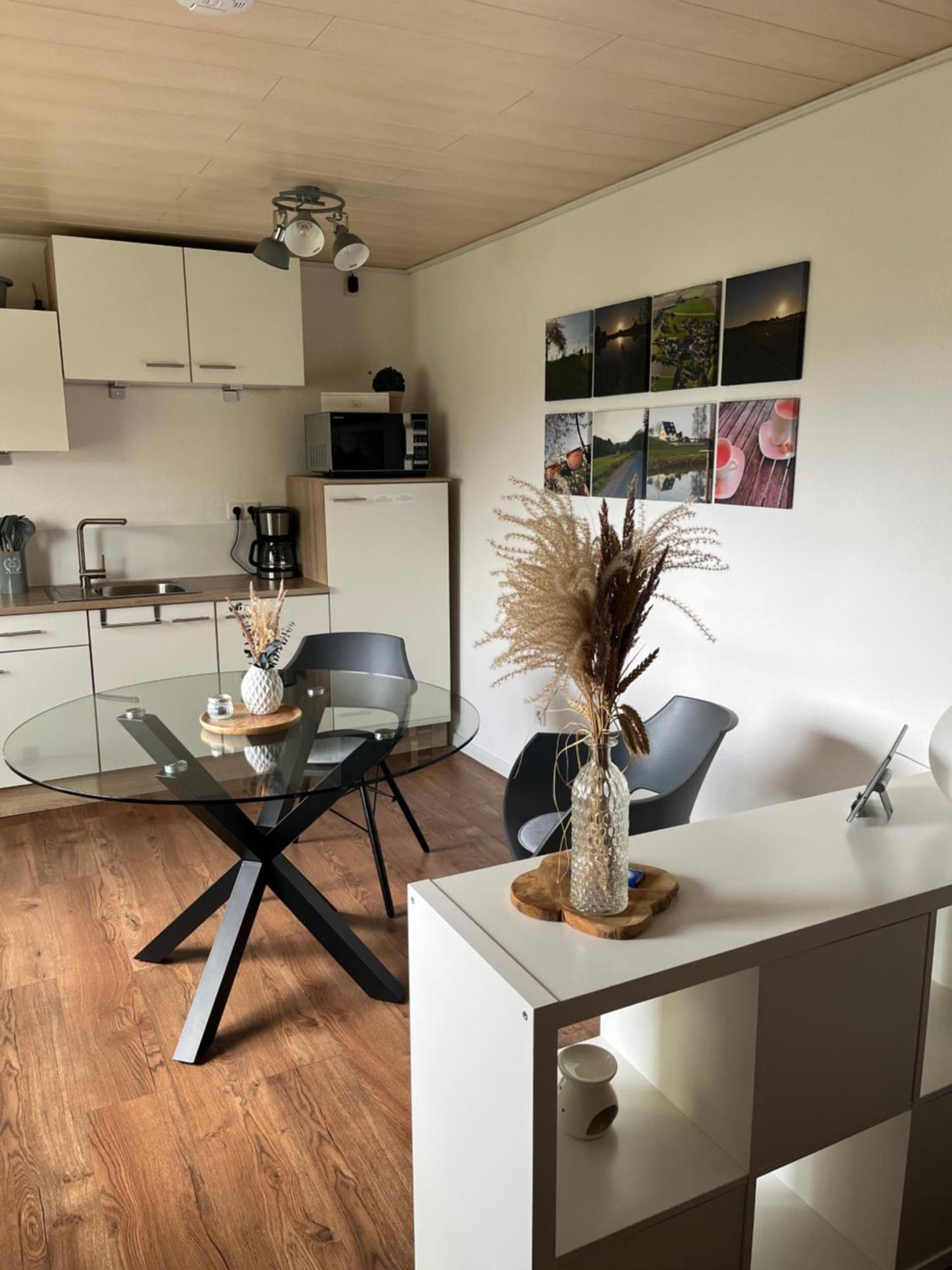 Fewo Haus Hutzelbuck In Idyllisch-Gruener Lage Naehe An Ansbach Buitenkant foto